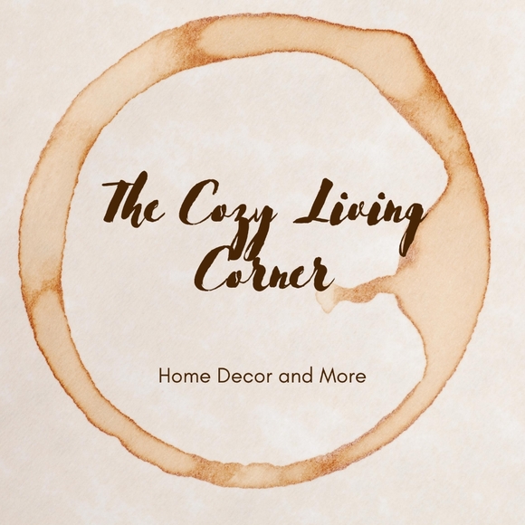 Meet your Posher, Cassy - Picture 1 of 1